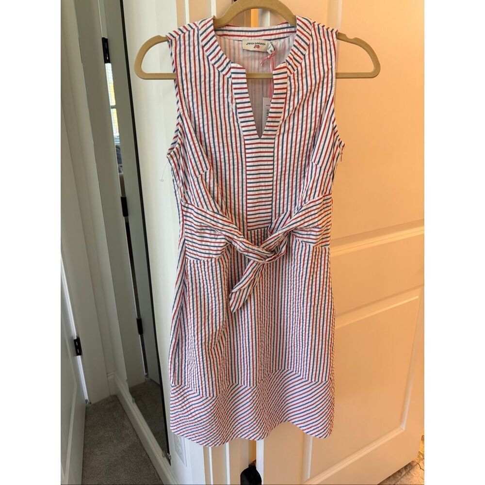 NWT Vineyard Vines Firework Seersucker Tie-Front Dress, S 00, $148 - Picture 3 of 9